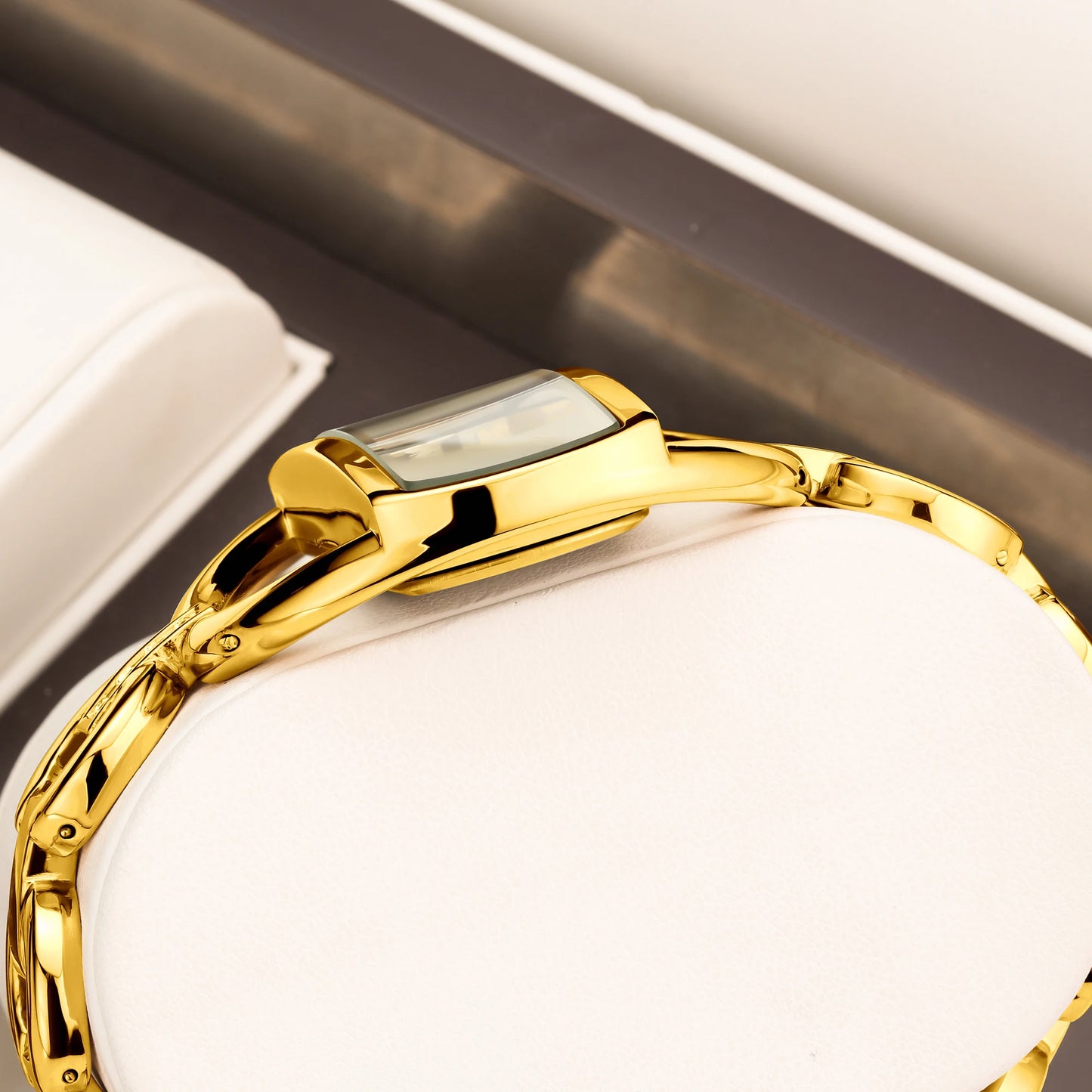 Yalalusi Drive Watch - White Gold