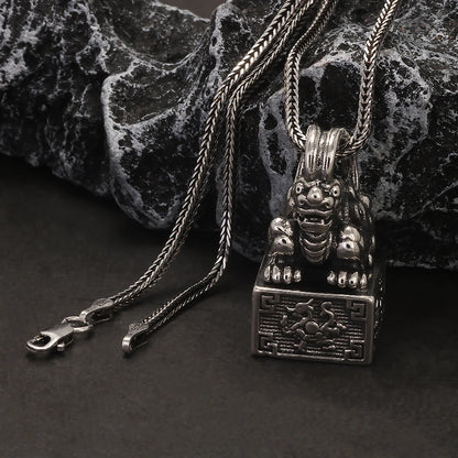 貔貅 - Ancient Pixiu Signet Necklace