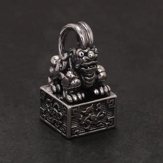 貔貅 - Ancient Pixiu Signet Pendant