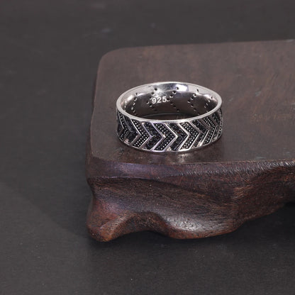 Size 8 - 925 Sterling Silver Chevron CZ Ring